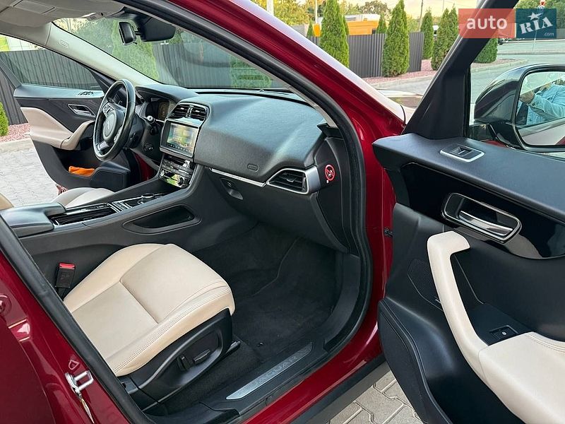 Позашляховик / Кросовер Jaguar F-Pace 2016 в Одесі фото 30 Позашляховик / Кросовер Jaguar F-Pace 2016 в Одесі