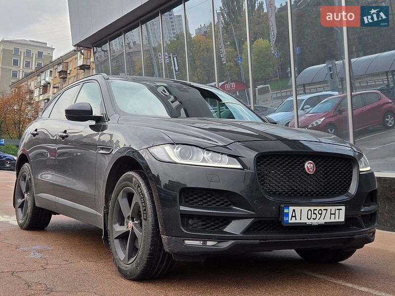 Внедорожник / Кроссовер Jaguar F-Pace 2019 в Киеве