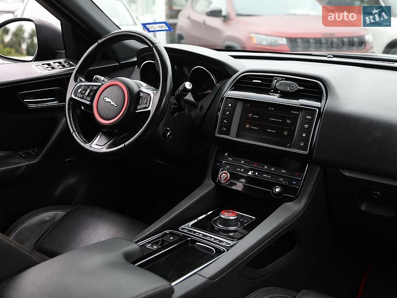 Позашляховик / Кросовер Jaguar F-Pace 2018 в Харкові фото 17 Позашляховик / Кросовер Jaguar F-Pace 2018 в Харкові