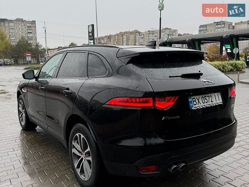 Внедорожник / Кроссовер Jaguar F-Pace 2016 в Хмельницком