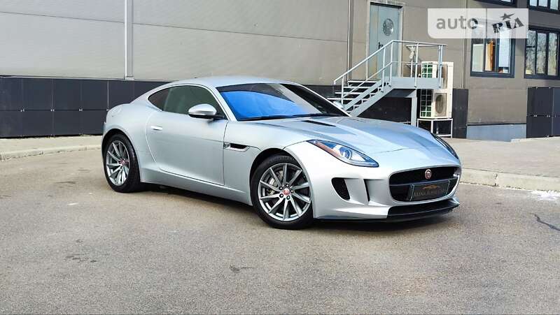 Купе Jaguar F-Type 2016 в Киеве