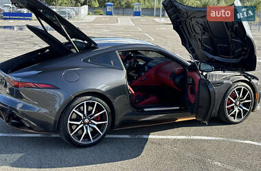 Купе Jaguar F-Type 2021 в 