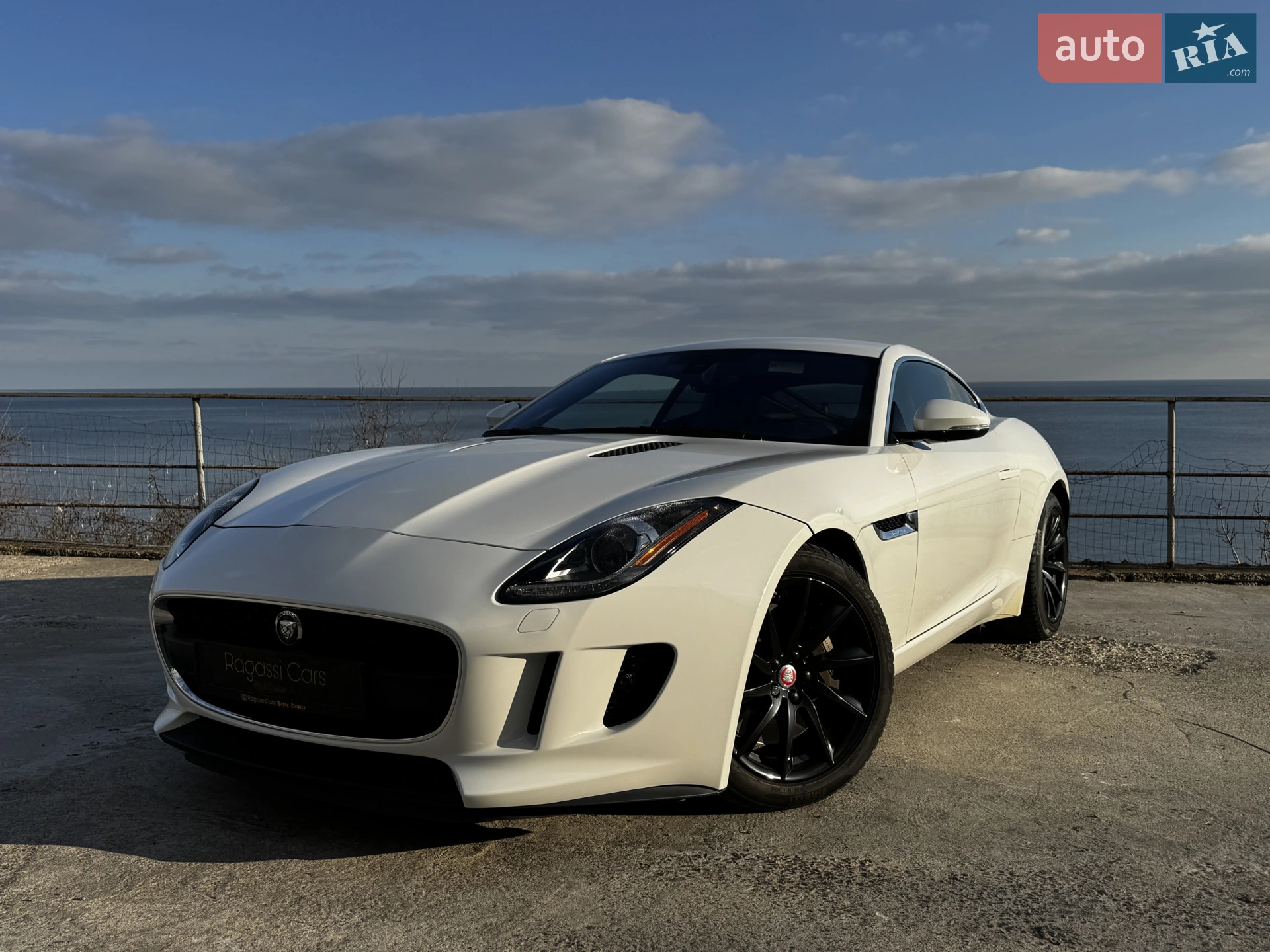 2016 Jaguar F-Type - мініатюра 4