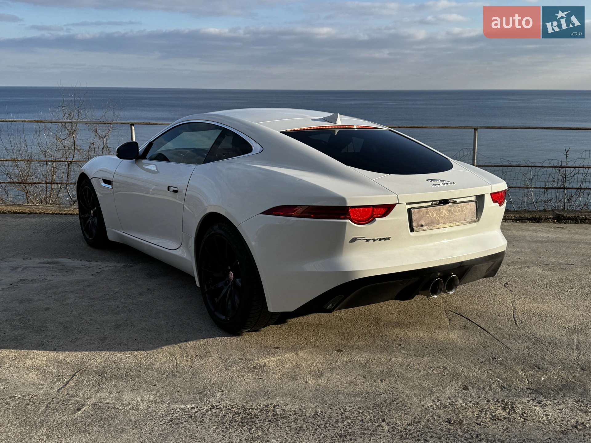 2016 Jaguar F-Type - мініатюра 24