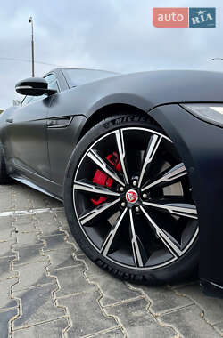 Купе Jaguar F-Type 2020 в 
