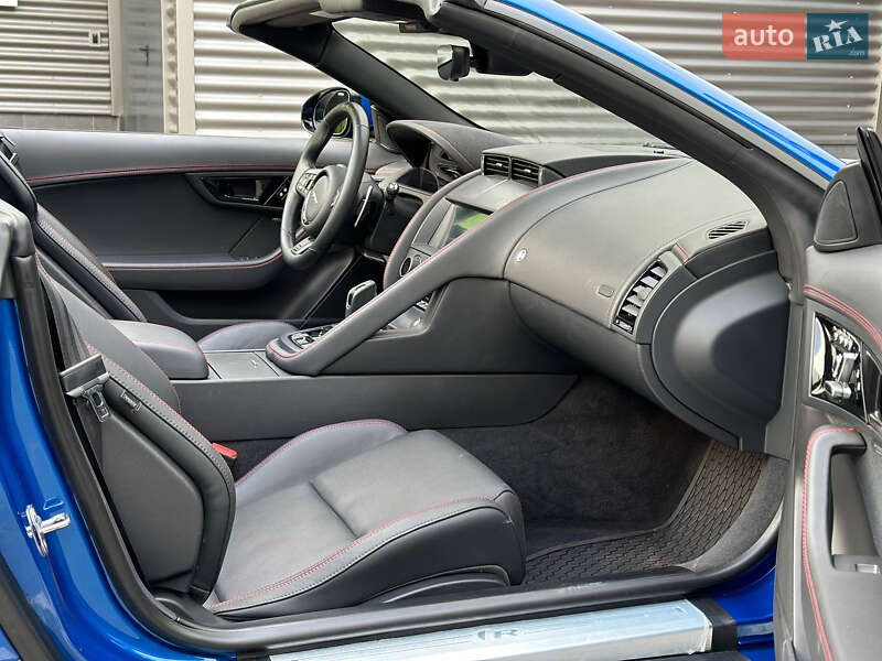 Кабриолет Jaguar F-Type 2020 в Киеве