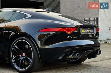 Купе Jaguar F-Type 2016 в 