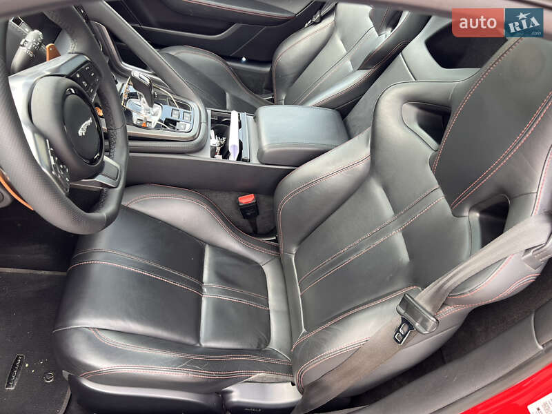 Купе Jaguar F-Type 2015 в Дніпрі