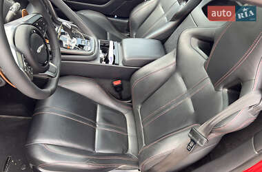 Купе Jaguar F-Type 2015 в 