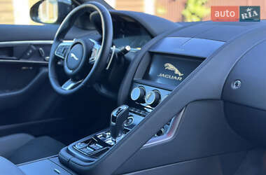 Купе Jaguar F-Type 2023 в 
