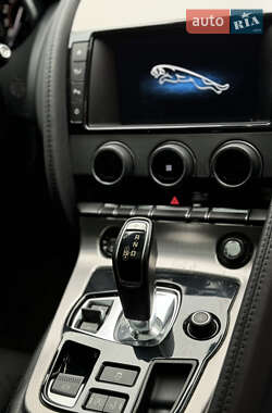 Купе Jaguar F-Type 2015 в 