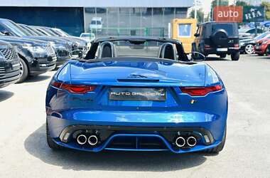 Кабриолет Jaguar F-Type 2020 в 