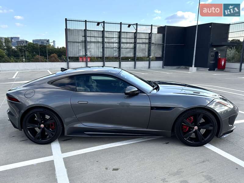 Купе Jaguar F-Type 2015 в Киеве