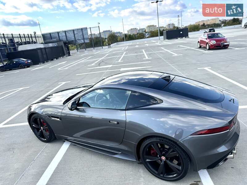 Купе Jaguar F-Type 2015 в Киеве