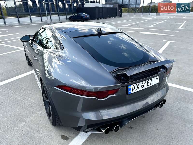 Купе Jaguar F-Type 2015 в Киеве