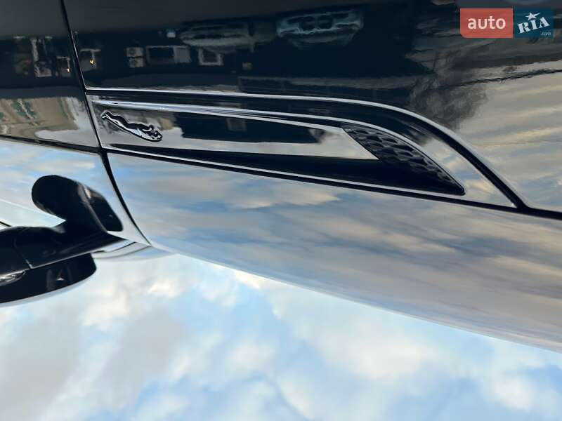 Купе Jaguar F-Type 2023 в Киеве фото 32 Купе Jaguar F-Type 2023 в Киеве