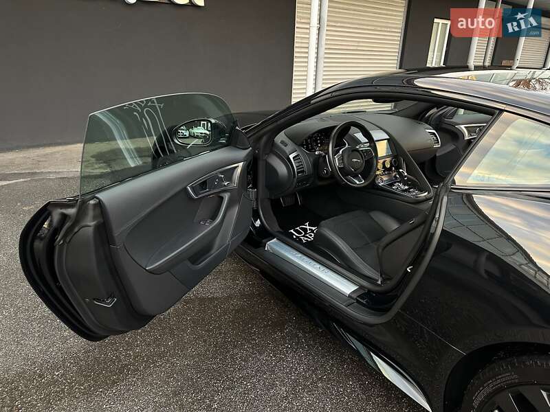 Купе Jaguar F-Type 2023 в Киеве фото 47 Купе Jaguar F-Type 2023 в Киеве