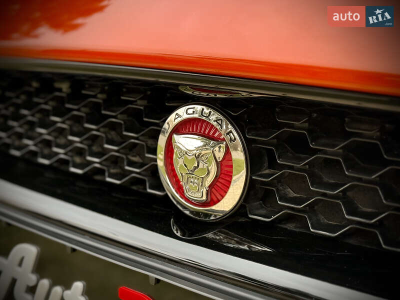 Купе Jaguar F-Type 2016 в Одесі