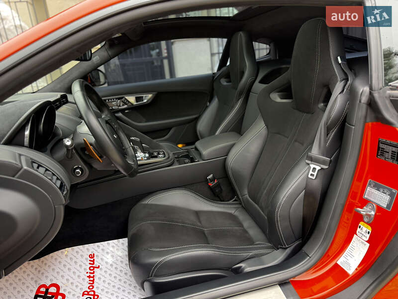 Купе Jaguar F-Type 2016 в Одесі