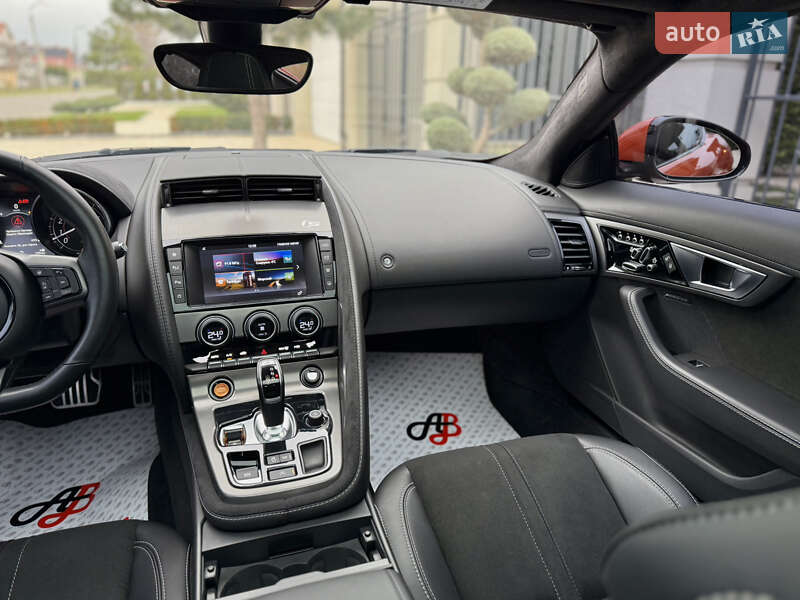 Купе Jaguar F-Type 2016 в Одесі