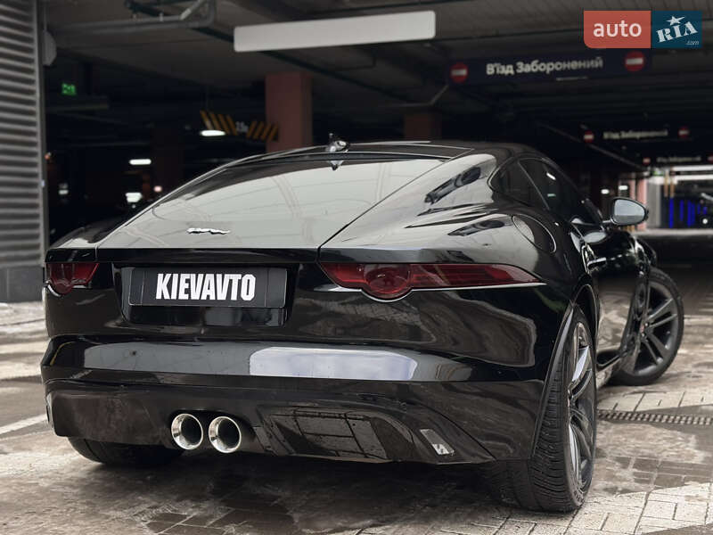 Купе Jaguar F-Type 2015 в Киеве фото 9 Купе Jaguar F-Type 2015 в Киеве