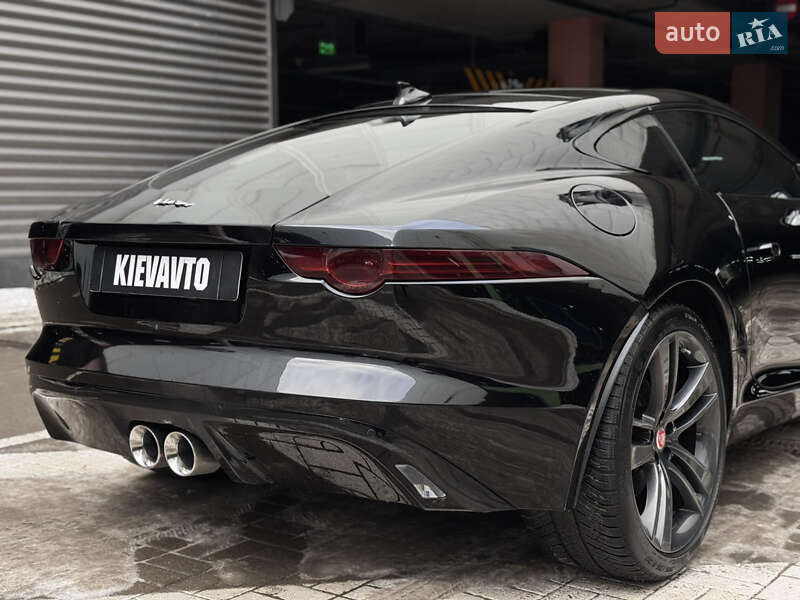 Купе Jaguar F-Type 2015 в Киеве фото 16 Купе Jaguar F-Type 2015 в Киеве