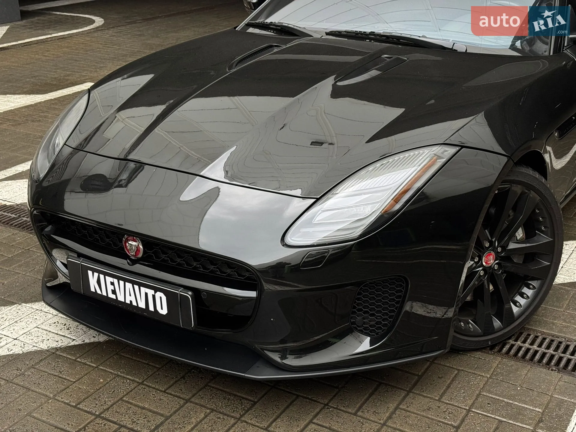 2018 Jaguar F-Type - мініатюра 13