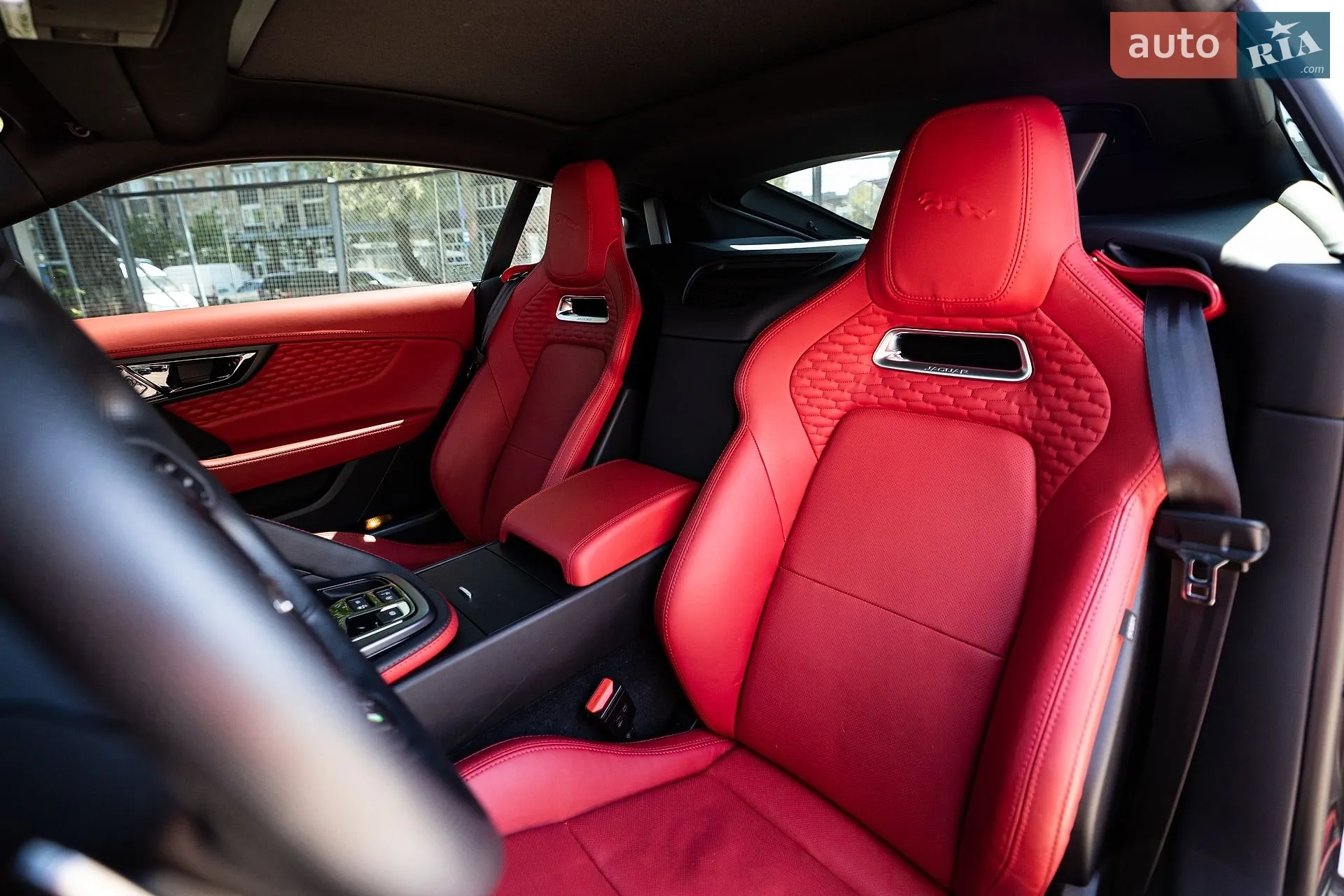 2021 Jaguar F-Type - мініатюра 5
