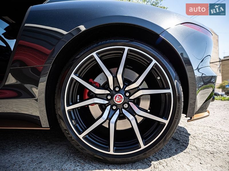 Купе Jaguar F-Type 2021 в Киеве фото 25 Купе Jaguar F-Type 2021 в Киеве
