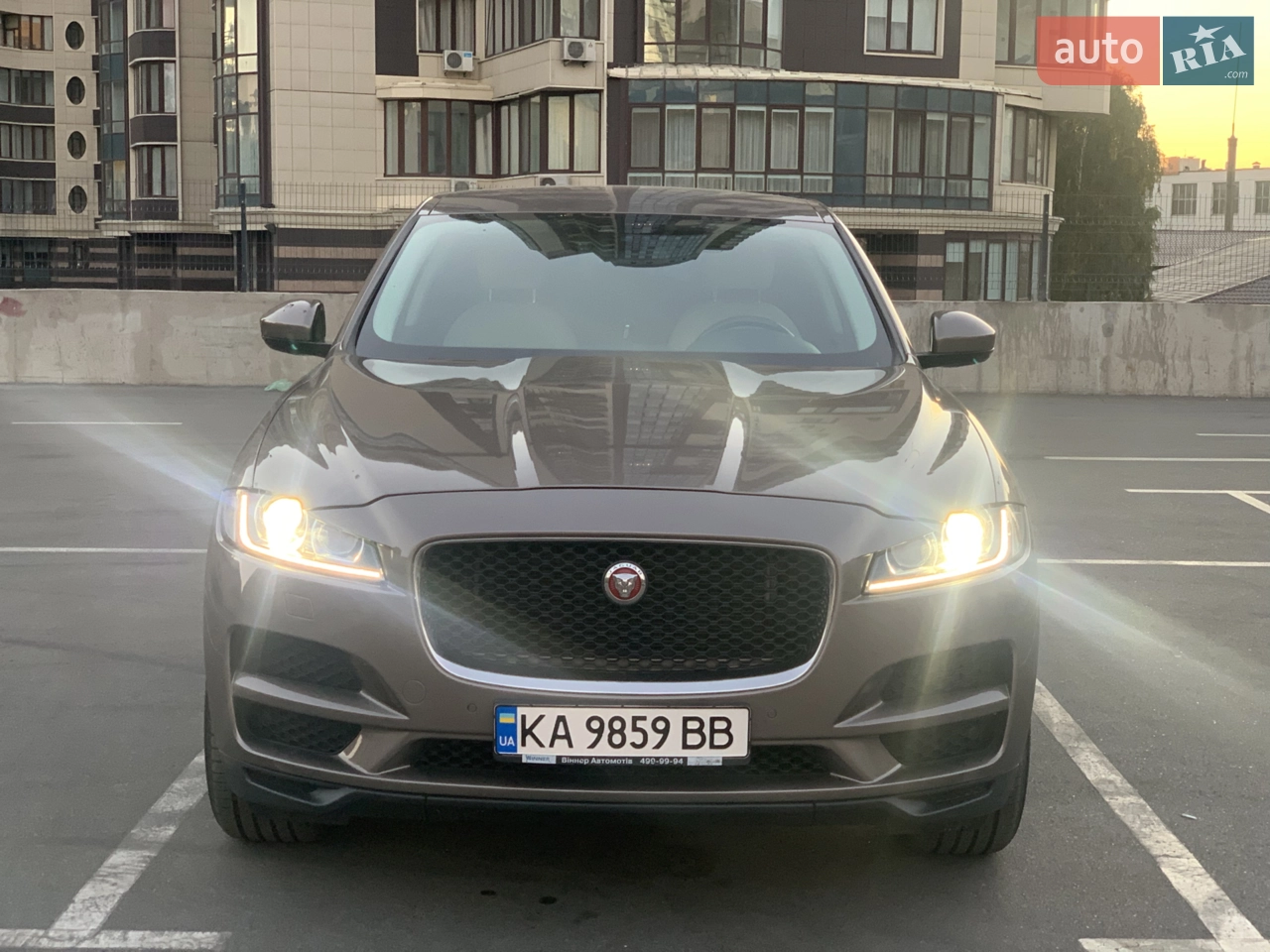 2016 Jaguar F-Pace - мініатюра 14
