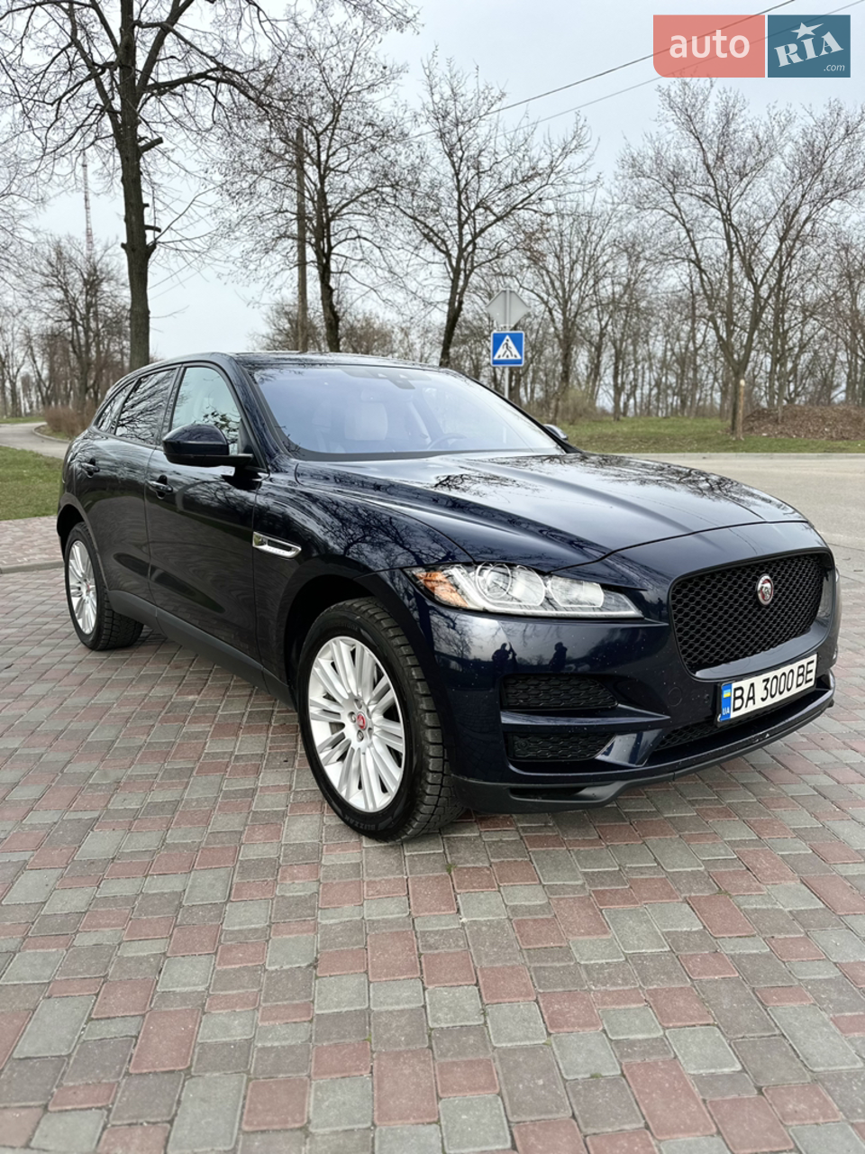2017 Jaguar F-Pace - мініатюра 23
