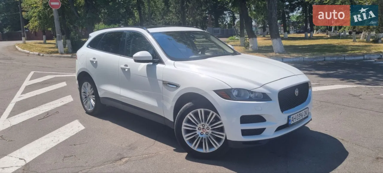 2016 Jaguar F-Pace - мініатюра 30