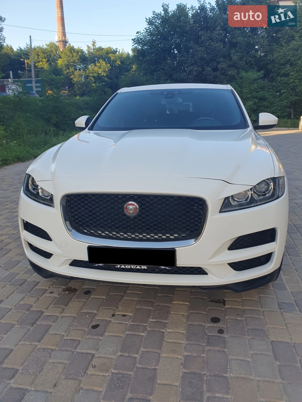 2017 Jaguar F-Pace - мініатюра 35