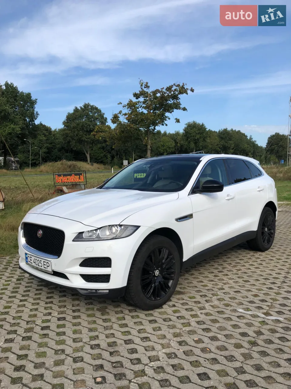 2016 Jaguar F-Pace - мініатюра 36