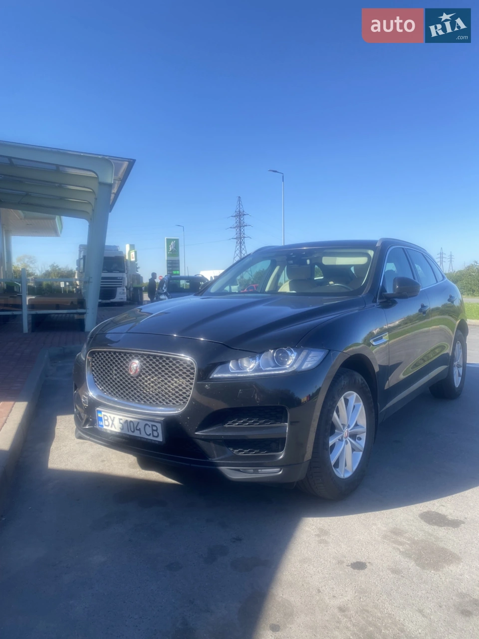 2017 Jaguar F-Pace - мініатюра 4