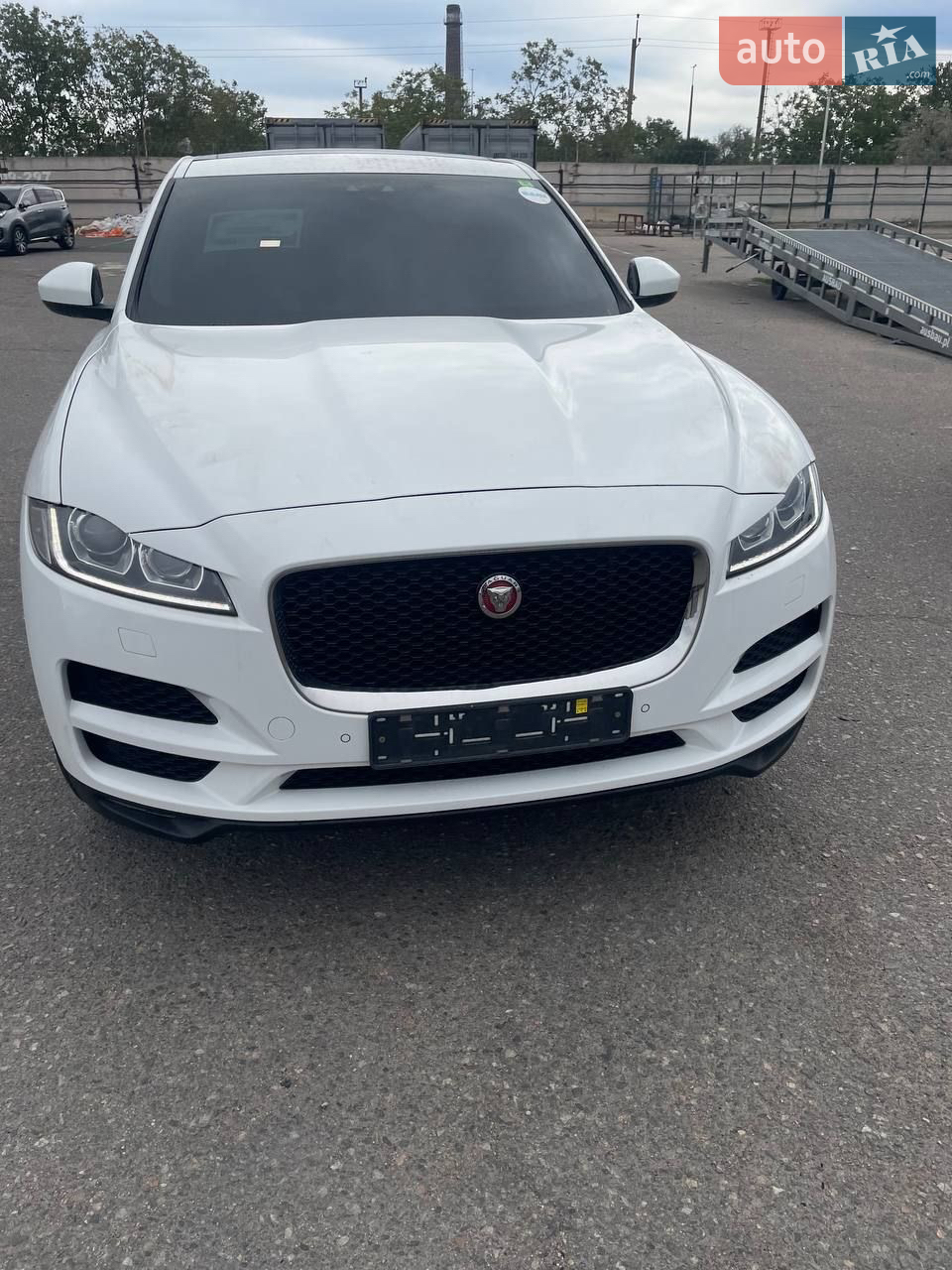 2016 Jaguar F-Pace - мініатюра 27