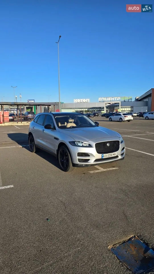 2017 Jaguar F-Pace - мініатюра 29