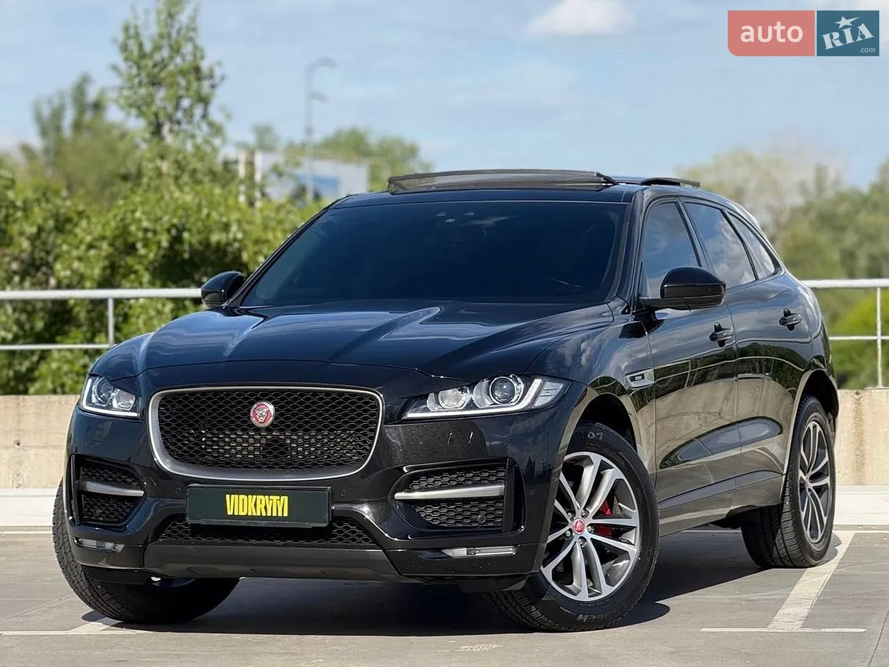 2017 Jaguar F-Pace - мініатюра 56