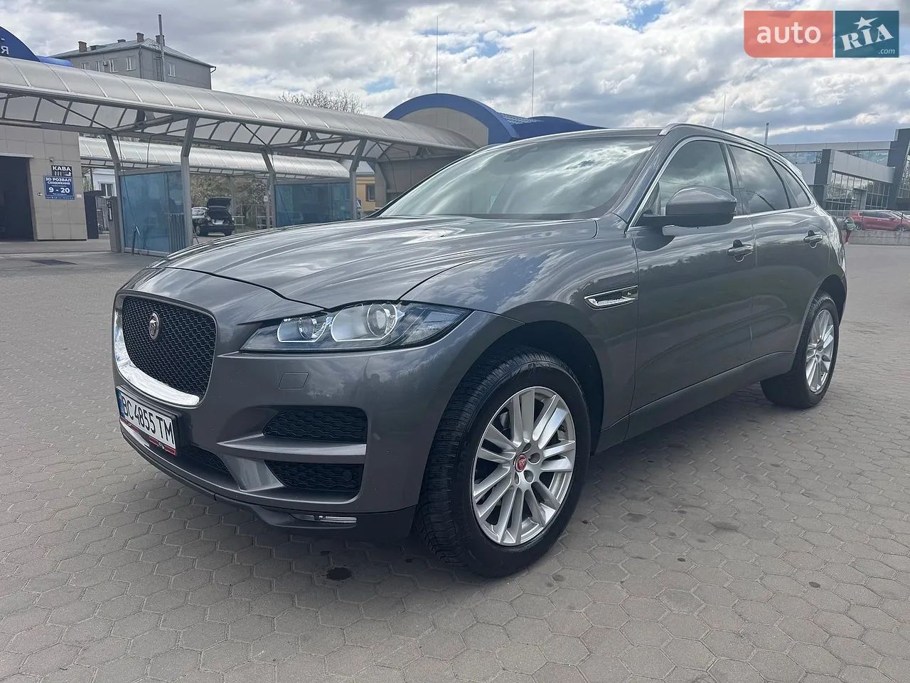 2017 Jaguar F-Pace - мініатюра 18