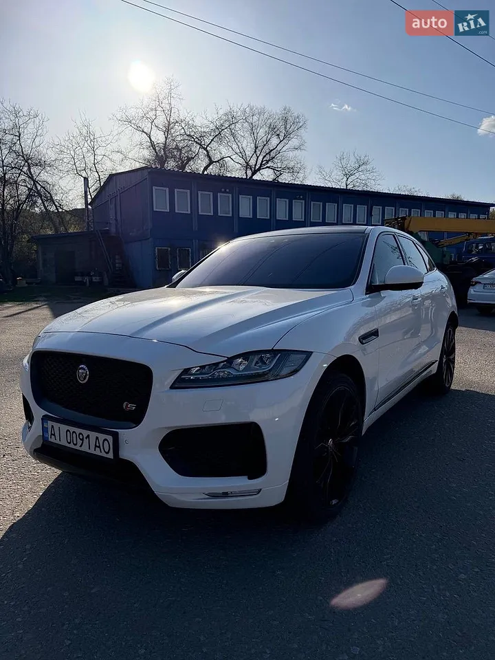 2017 Jaguar F-Pace - мініатюра 35