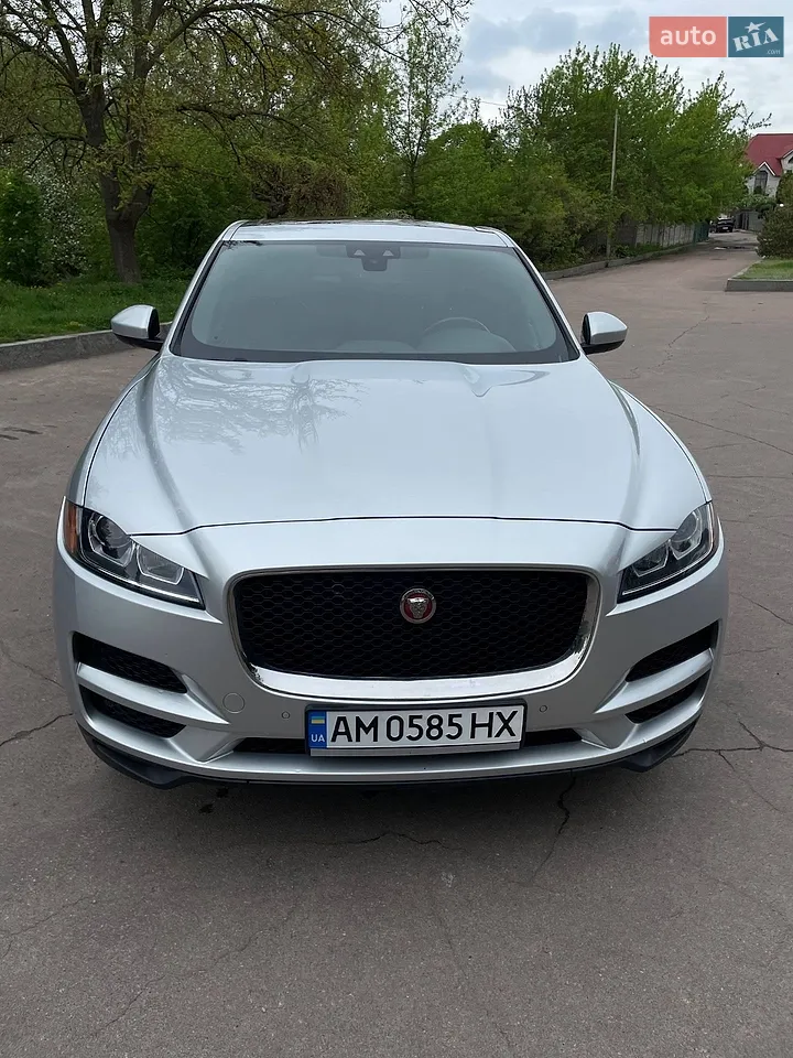 2018 Jaguar F-Pace - мініатюра 41