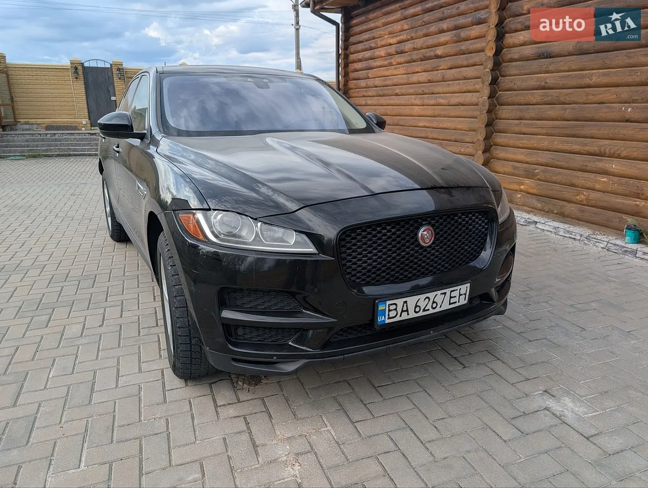 2017 Jaguar F-Pace - мініатюра 27