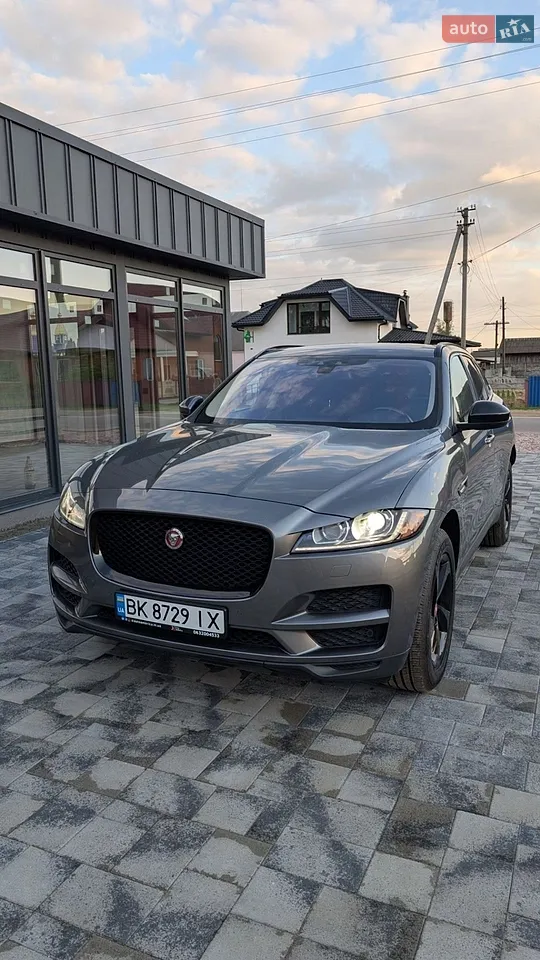 2018 Jaguar F-Pace - мініатюра 20