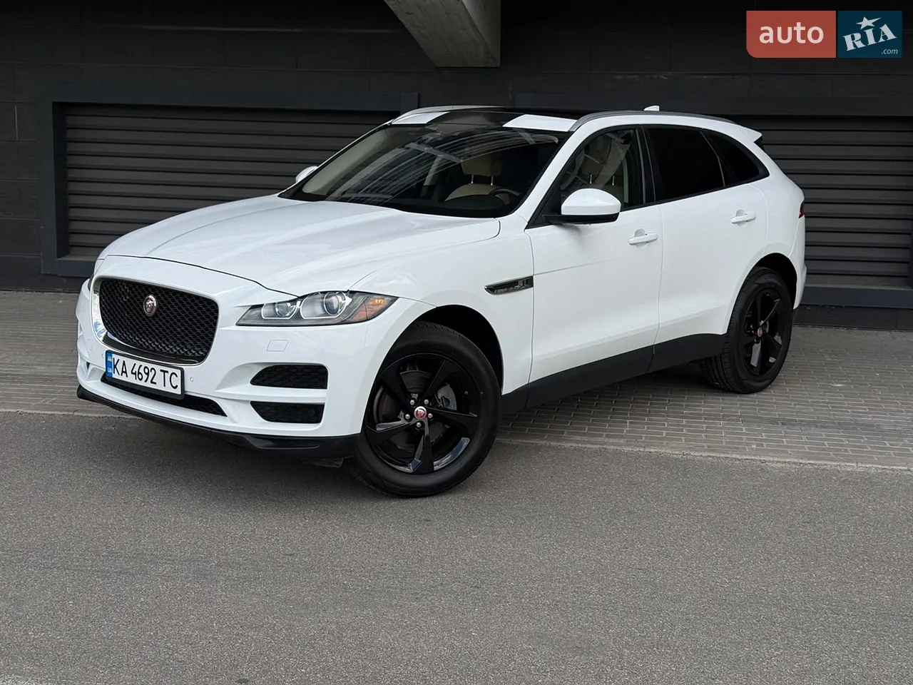 2017 Jaguar F-Pace - мініатюра 46