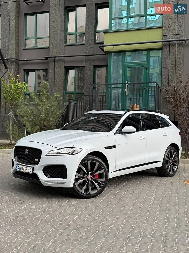 2016 Jaguar F-Pace - мініатюра 42