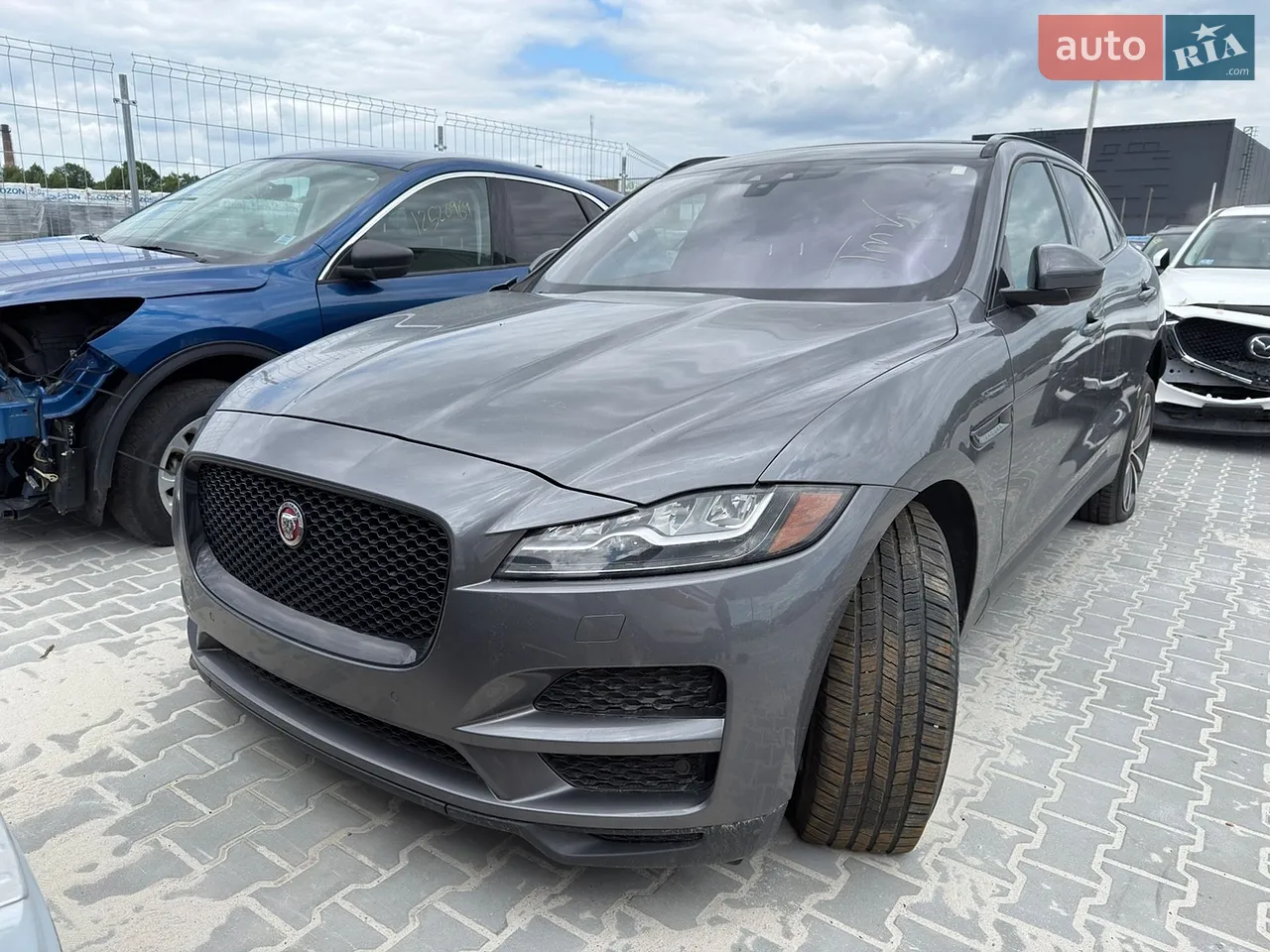 2018 Jaguar F-Pace - мініатюра 19