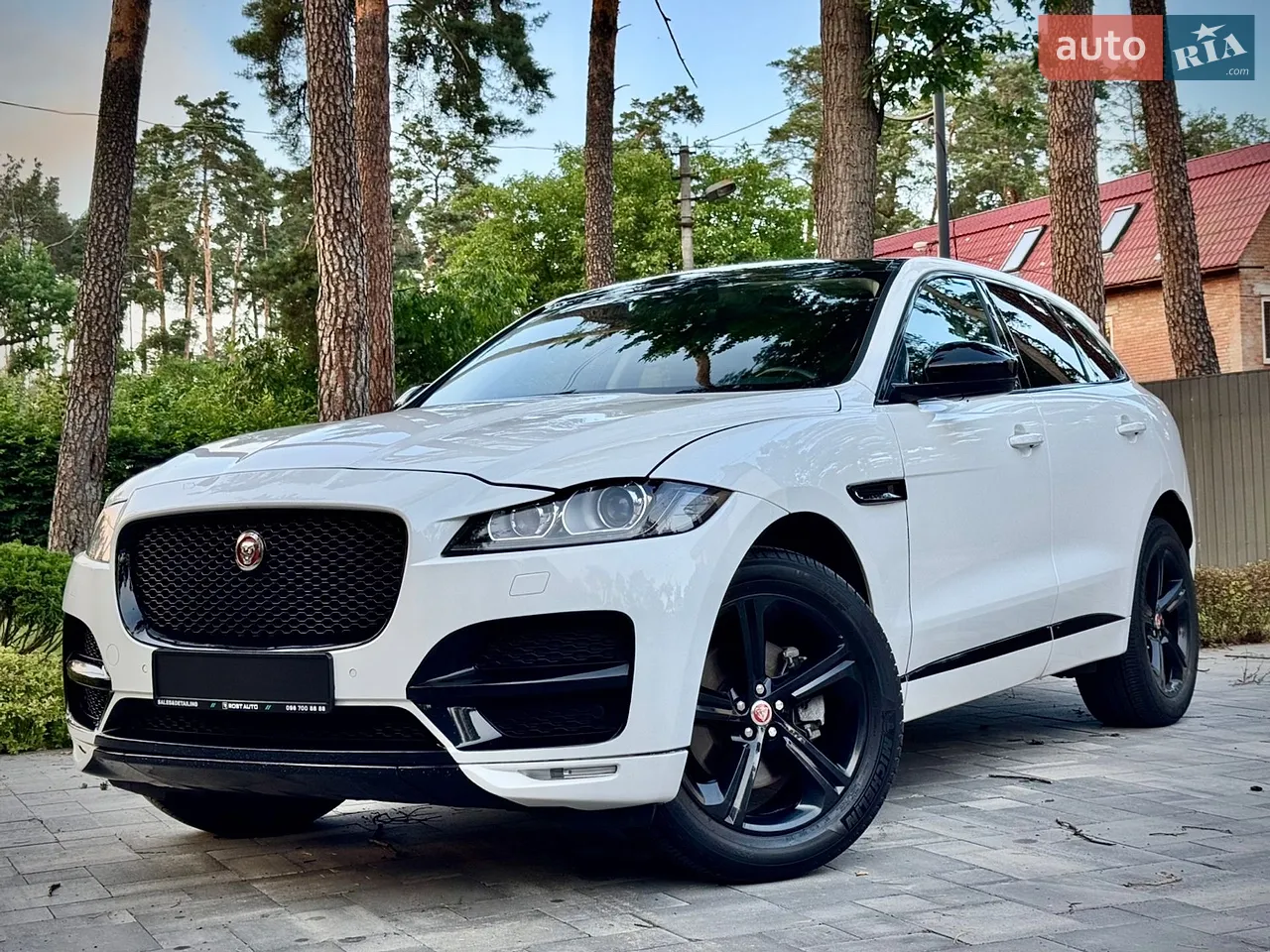 2019 Jaguar F-Pace - мініатюра 87