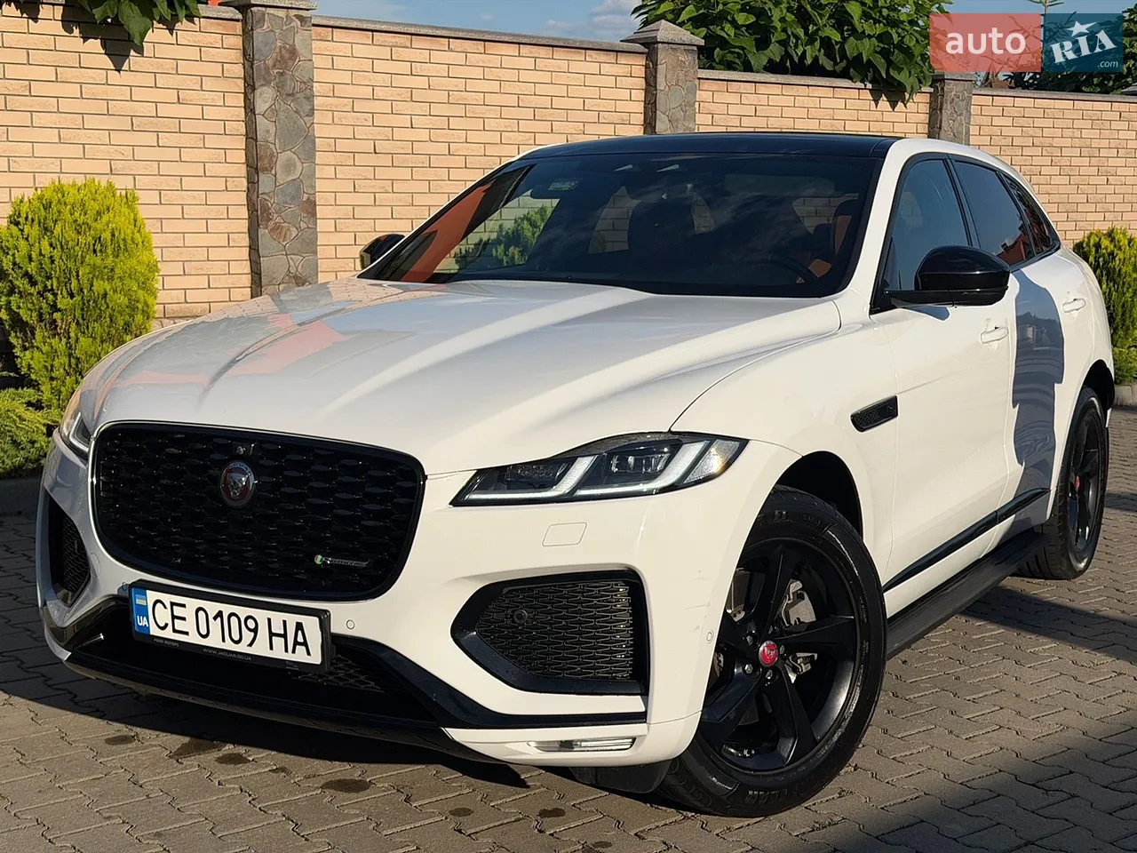 2021 Jaguar F-Pace - мініатюра 40