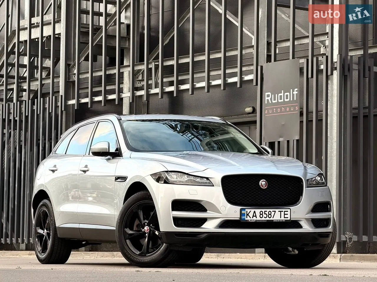 2017 Jaguar F-Pace - мініатюра 80