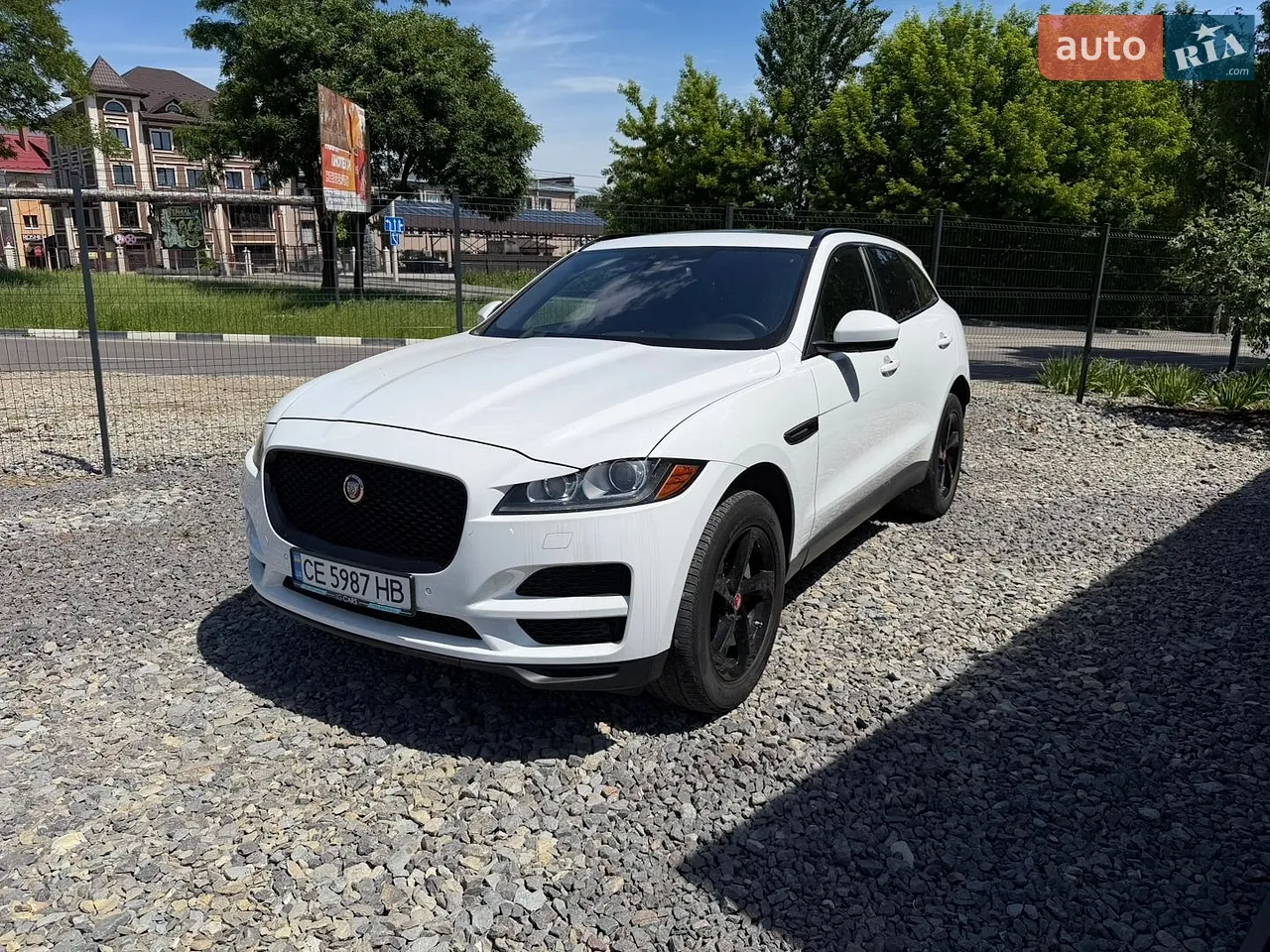 2017 Jaguar F-Pace - мініатюра 35